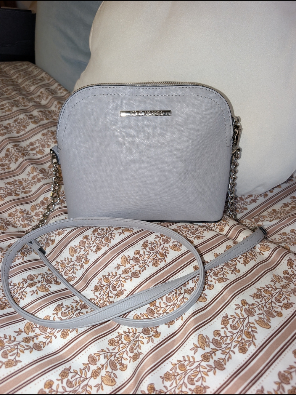 Steve Madden Light Gray Crossbody Bag